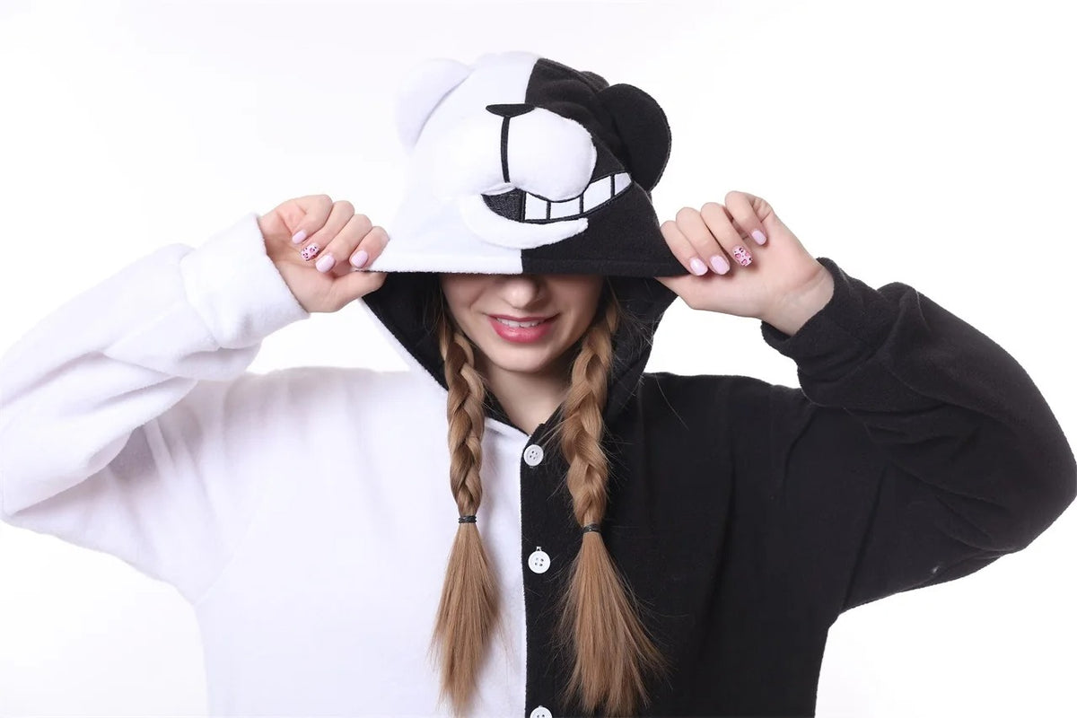 Black and White Bear Costume Adult Kigurumi Onesie Cosplay Pajamas Unisex Halloween Christmas Sleepwear Party Outfit